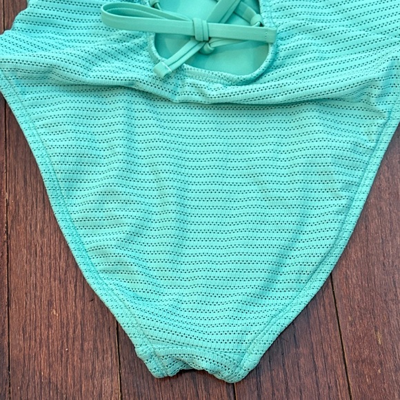 Shade and Shore Turquoise One-Piece Swimsuit - Picture 4 of 5